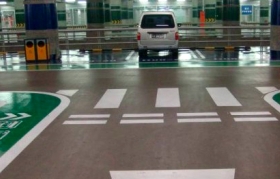 龍湖地產(chǎn)商業(yè)停車場(chǎng)